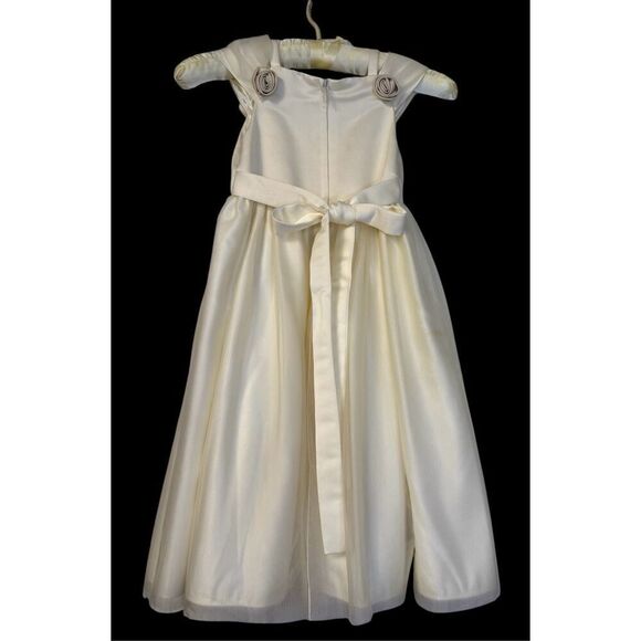 Cinderella Girls Sz. 5 Ivory 3D Roses Party/Wedding/Easter Dress - Picture 3 of 11